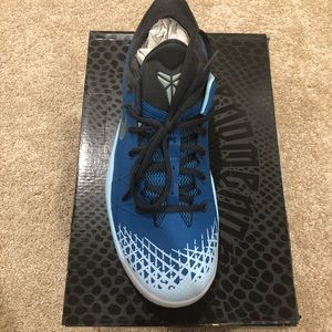 Nike Zoom Kobe Venomenon 4